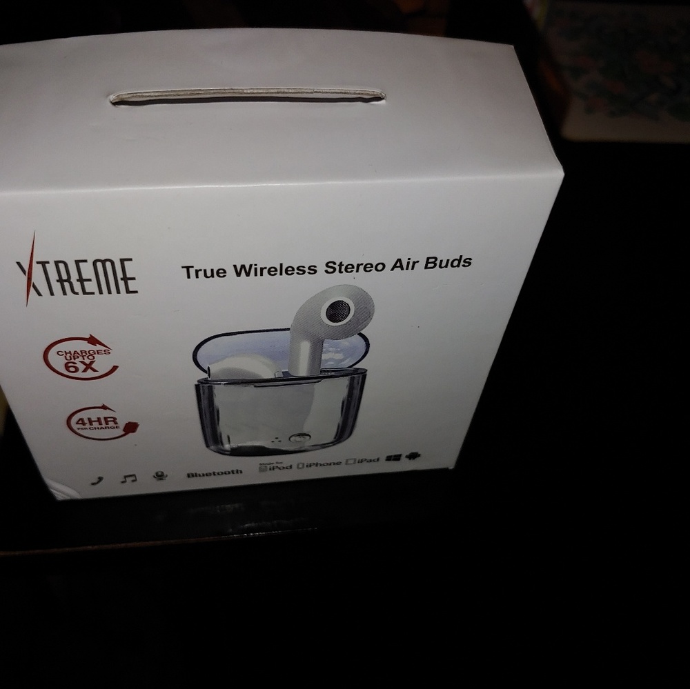 True Wireless Stereo Air Buds with Charging Case